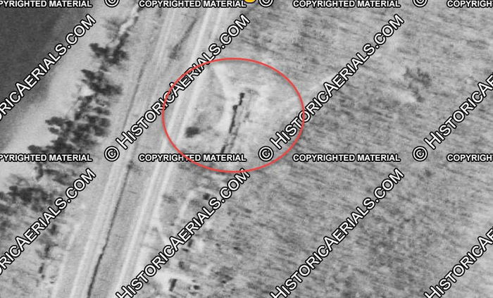 Birch Hill Motel (White Birch Motel, Perrins Motel) - 1954 Aerial (newer photo)